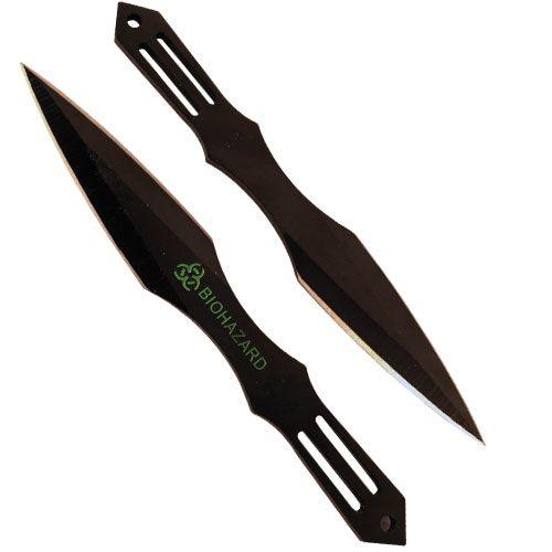 2 Black throwing knives.