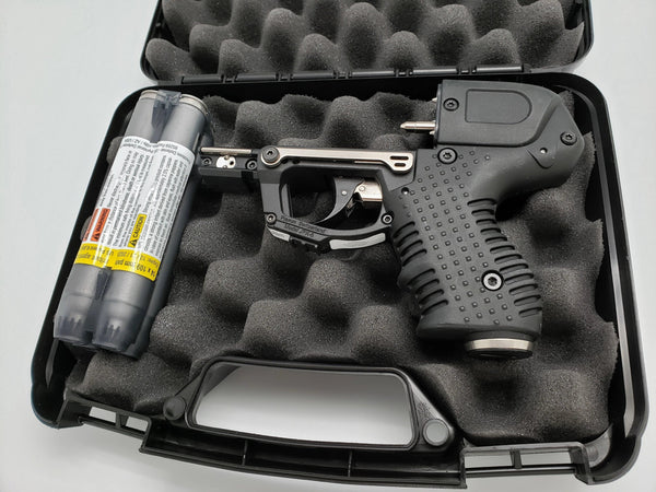 The FIRESTORM Black JPX 6 LE Defender pepper gun with laser bundle package.