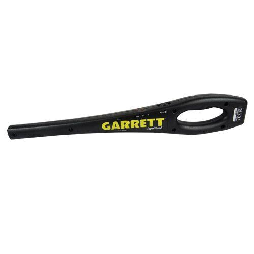 Garrett Super-Wand has a 360° detection field provides uniform sensitivity and tip pinpointing to detect weapons and other metal objects with extreme accuracy.